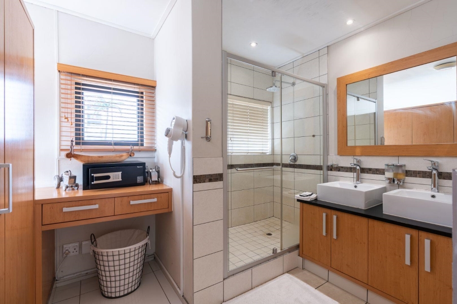 2 Bedroom Property for Sale in Century City Western Cape